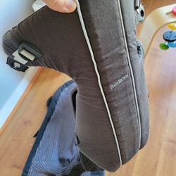 Babybjorn Carrier