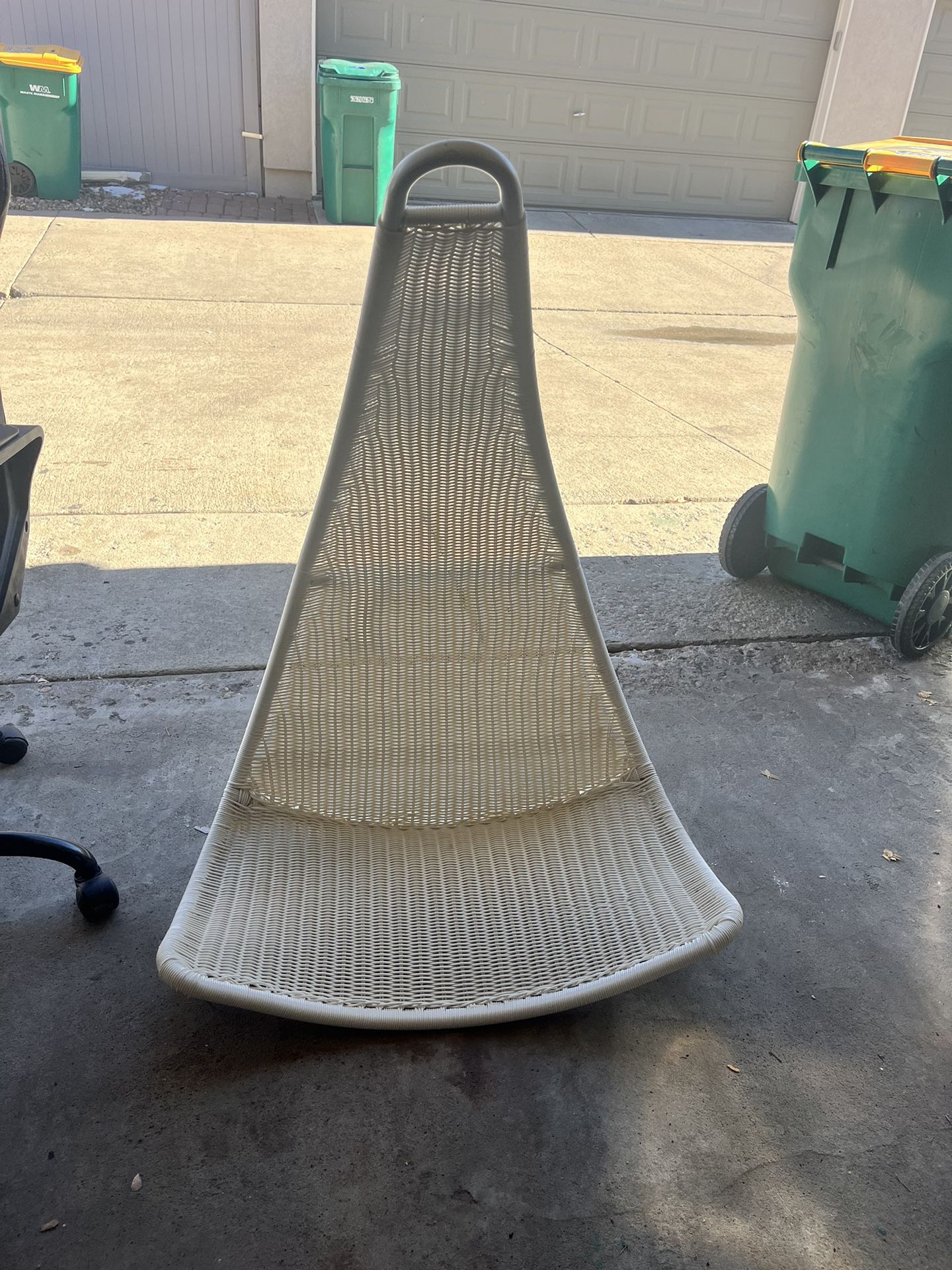 Hanging White Wicker Chair