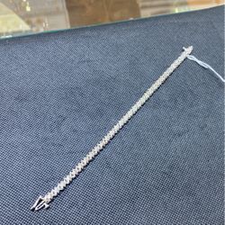 14K Diamond White Gold Bracelet