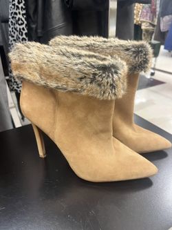 Jessica Simpson Size 9 Boots With Fur