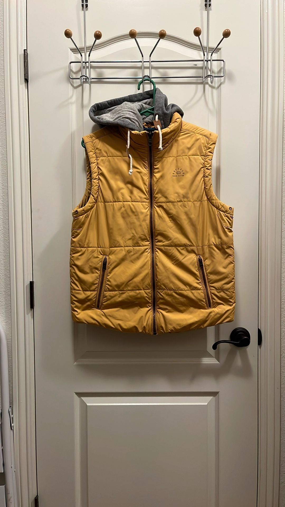 Men’s Puffer Hooded Vest
