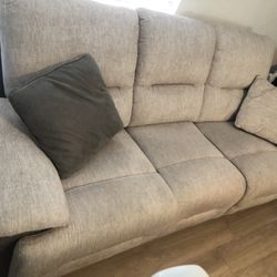 Electric Reclining Couch 