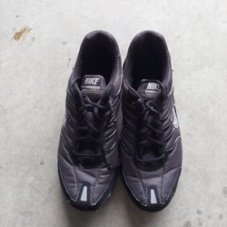 Nike Torch 4 In Great Cond Size 13