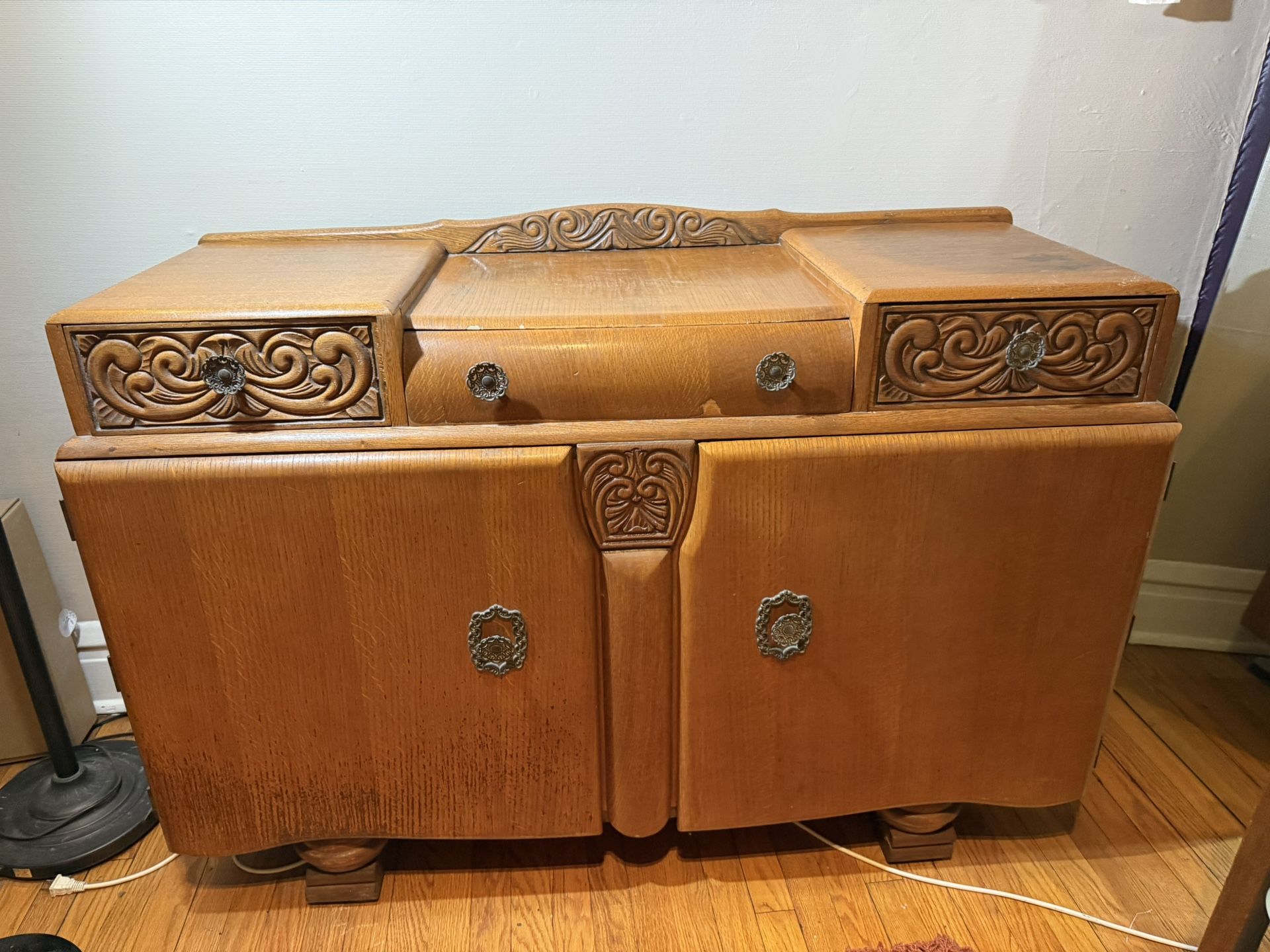 Vintage Sideboard Buffet