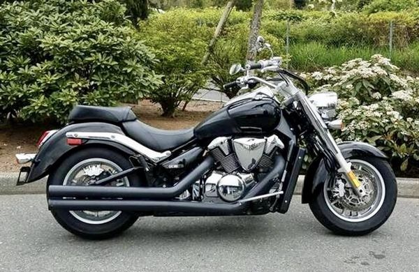 Suzuki boulevard c109