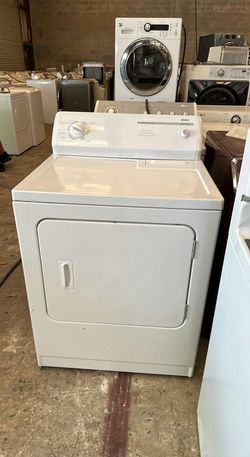 White Kenmore Dryer with AutoDry Feature