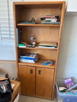 Bookshelf