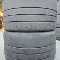 (2) 325 30 20 Michelin Tires