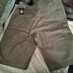 Volcom  Skinny Jean  And  Shorts