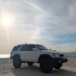 1999 Toyota 4runner Limited 