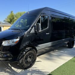 2022  Sprinter Van
