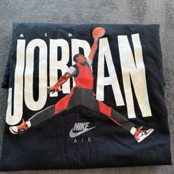 Nike Air Jordan T-Shirt - Black, Size M