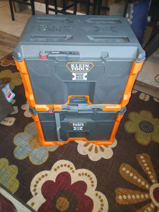 2 Double Stack Klein Job Box (Brand New) 250$