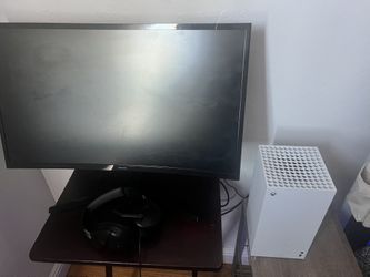 Samsung Gaming curved Monitor Like New 
