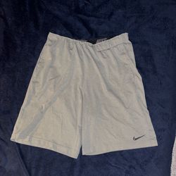 Nike grey dri-fit shorts men’s Size XL