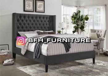 King size Wingback Platform Bed w. Orthopedic Mattress Included