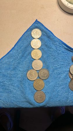 Mexican Un Peso Coin Collection