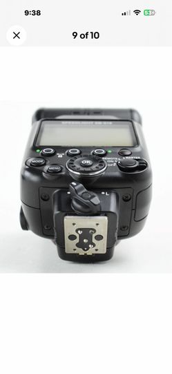 Nikon SB910 - AF Speedlight Shoe Mount Flash