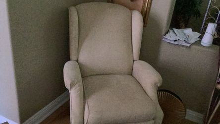 Recliner Chair