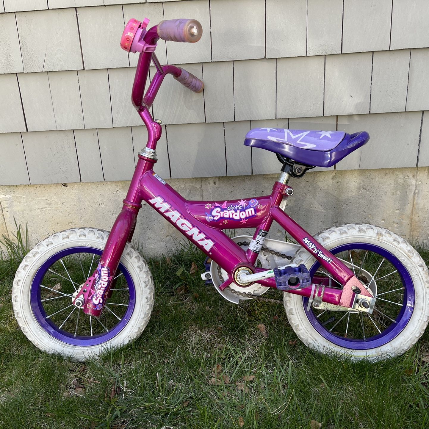 Girls bike