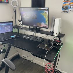 Gaming Desk $100