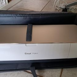 Cricut Maker Bundle 