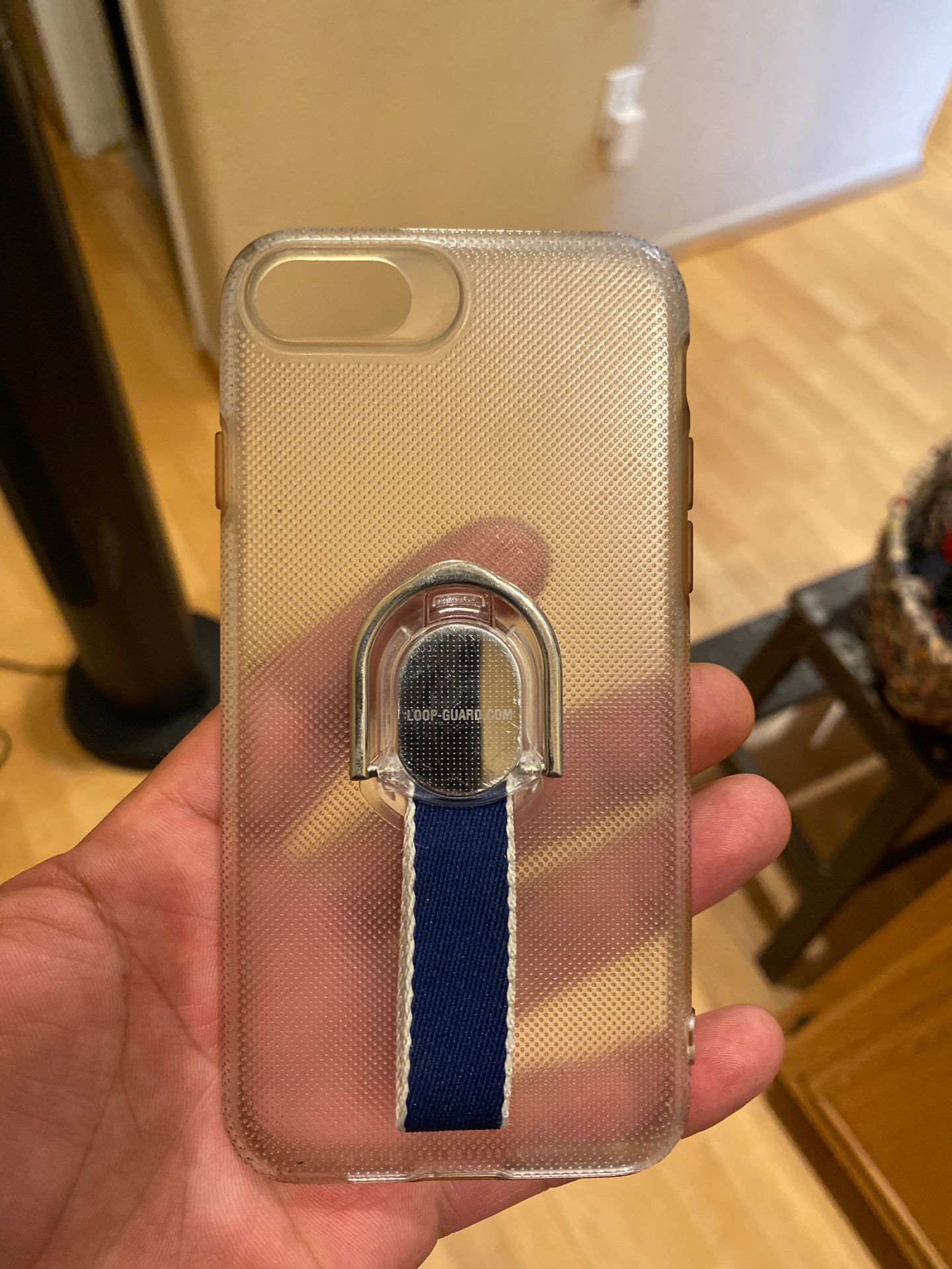 iPhone 6-7 case with Loop Guard