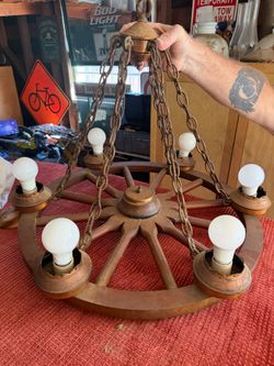 1960s wagon wheel lamp