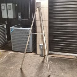 Da-lite 6' Easel - Display - Tripod - Sign Holder