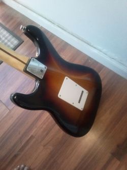Fender stratocaster squire guitar sunburst
