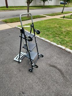 3 step ladder and hand truck in one