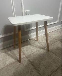 Small accent table