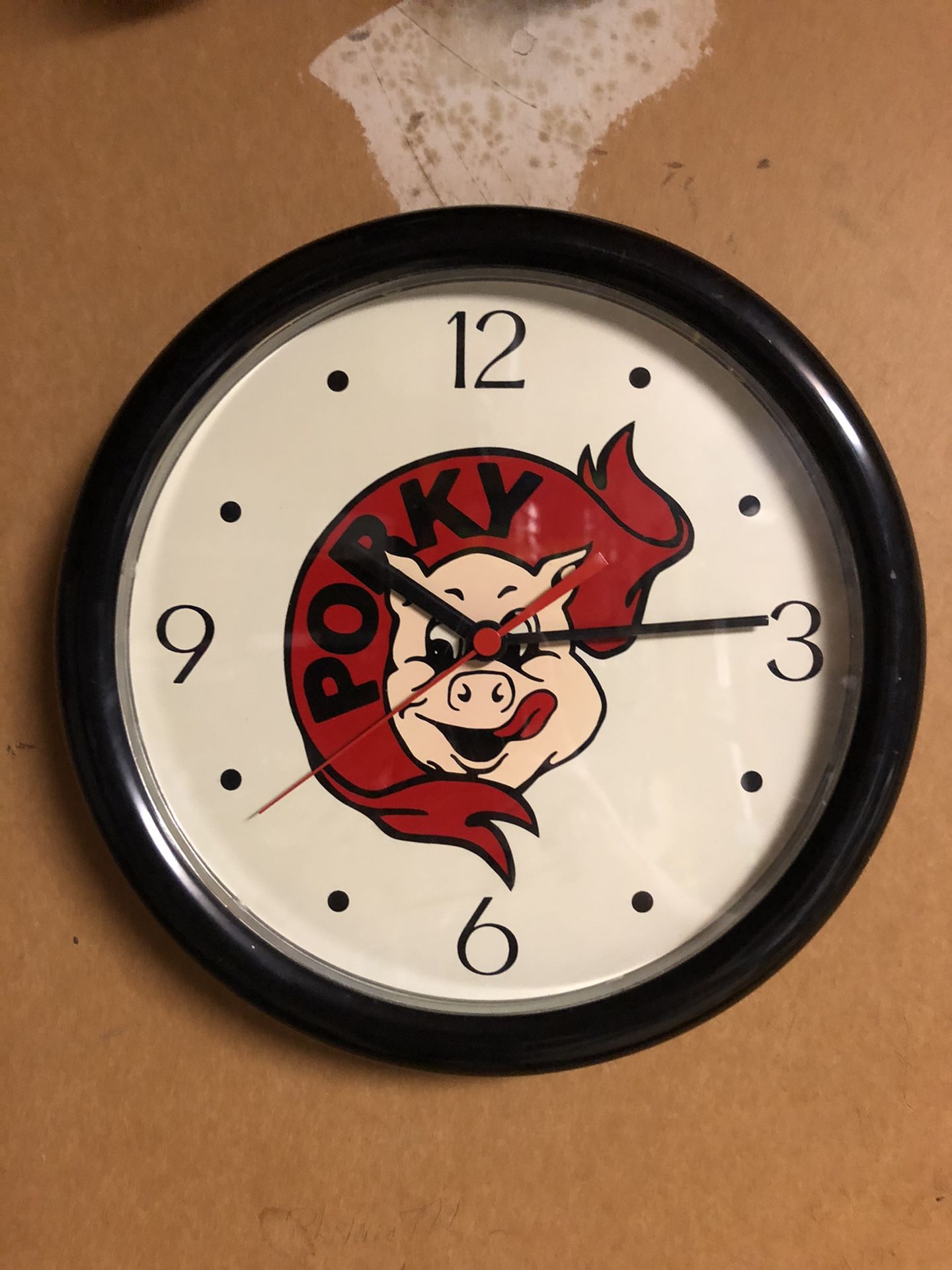 Vintage porky pig Clock