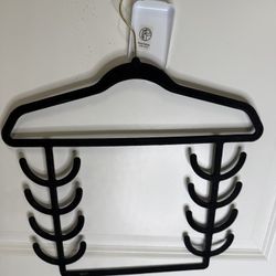 Velvet Tier hanger