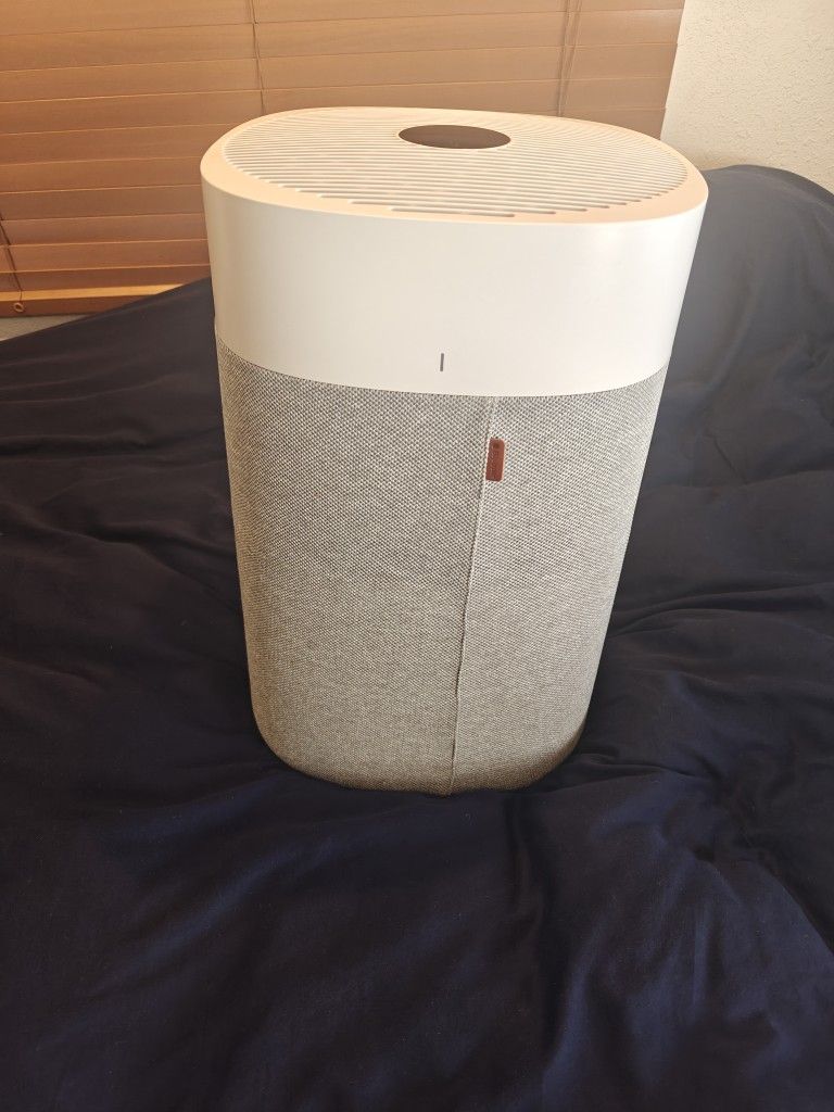 Blueair Pure 211i Max