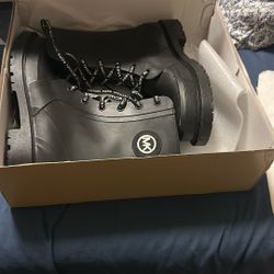 Micheal Kors Boots 