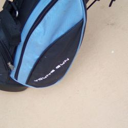 Beginner Golf Clubs & Bag Set 