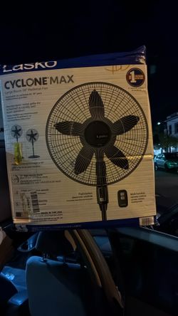 Cyclone Max 18in Pedestal Fan