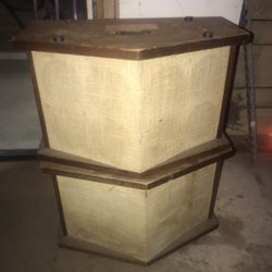 Pair Of Bose 901 Speakers. Working When Stored A Few Months Ago