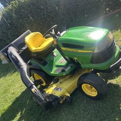 52” John Deer Rebuilt 26HP With Bagger & Powerflo And Warranty!