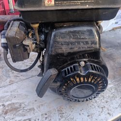 Small Engine With Clutch 