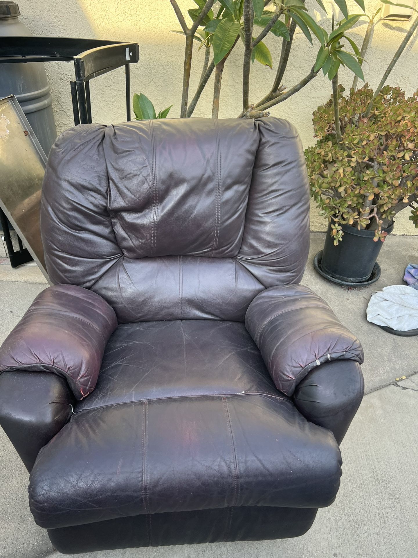 Beautiful Cushion Rocking Chair
