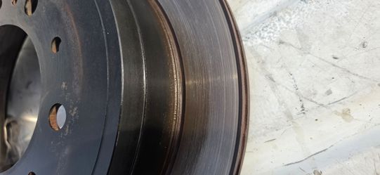 Toyota tundra brake rotors 2 front 2 rear