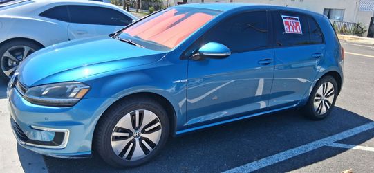 2015 Volkswagen golf....electrico!!!! Titulo limpio
