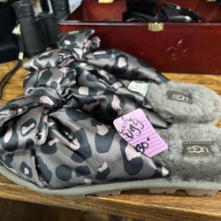 Ugg Slippers 