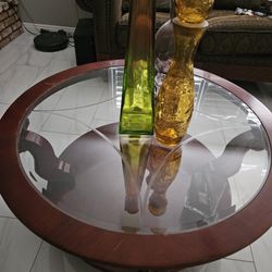 Coffee Table & 1 End Table 