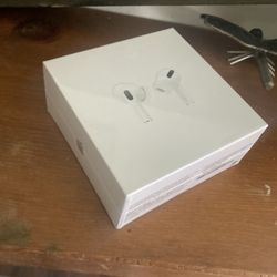 airpod pros first gen