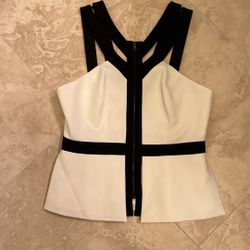 New!! Bcbg Top Meduim