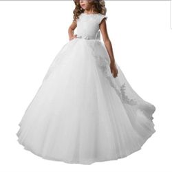 White Puffy Flower girl Dress Fits 5 and 6 Years old Princess