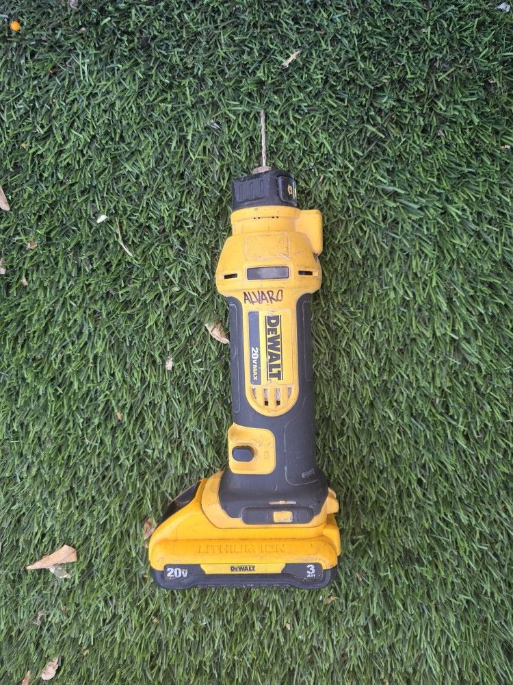 Dewalt Drywall Cutter